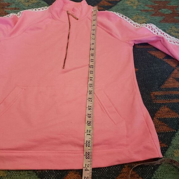 Lilly Pulitzer Pullover  - Picture 15 of 16